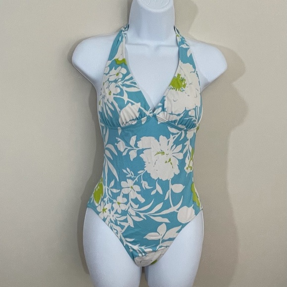 J. Crew Other - J Crew sz 6 swimsuit. 1 piece pastel floral
